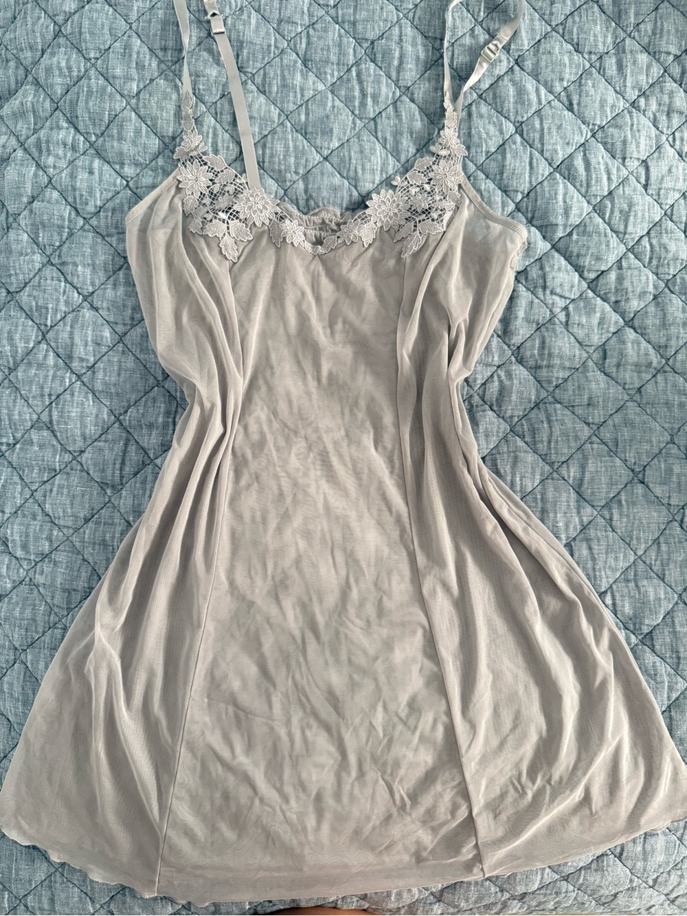 Lace-Trim Slip Chemise in Light Gray